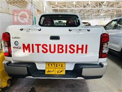 میتسوبیشی L200